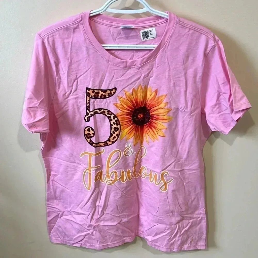NWT  tshirt